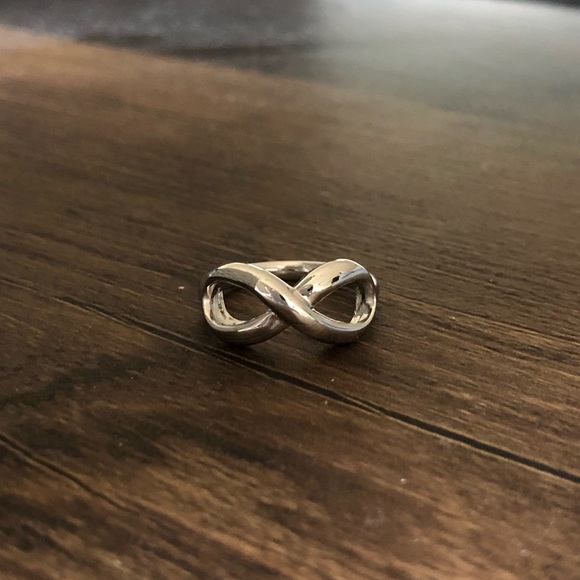 ✨3/$15✨ NEW Infinity Ring - Picture 2 of 3